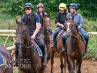 EL270923-52 - Emma Lavelle Stable Visit